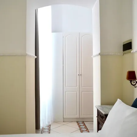 Apiro Syros Apartmanhotel Ermúpoli