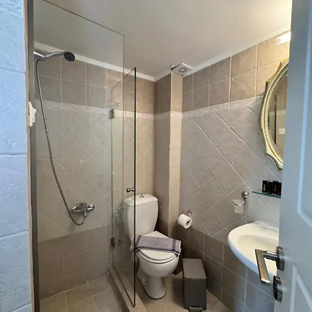 Apartmanhotel Apiro Syros 3*