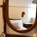 Apiro Syros Ermoupoli