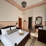 Apiro Syros Aparthotel