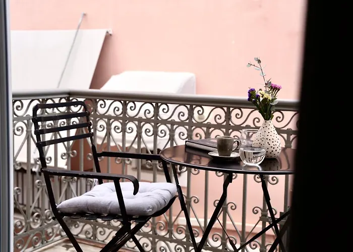 Apiro Syros شقة فندقية إرموبولّي