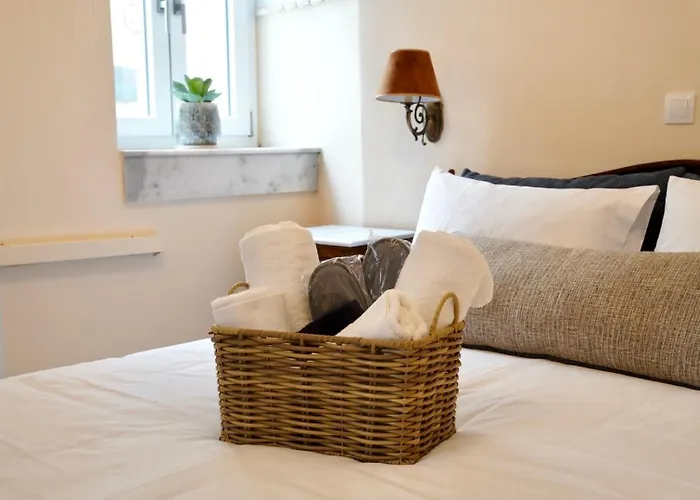 Apiro Syros شقة فندقية 3*